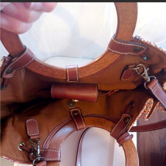 Fossil Multicoloured woven bag.Great condition - Picture 5 of 11